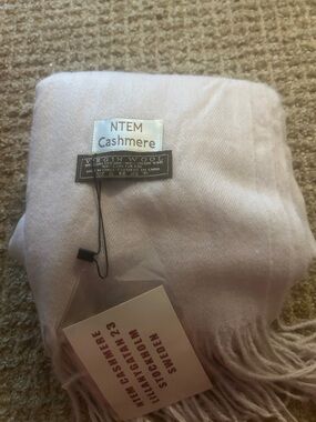 NTEM Cashmere Light Pink Scarf